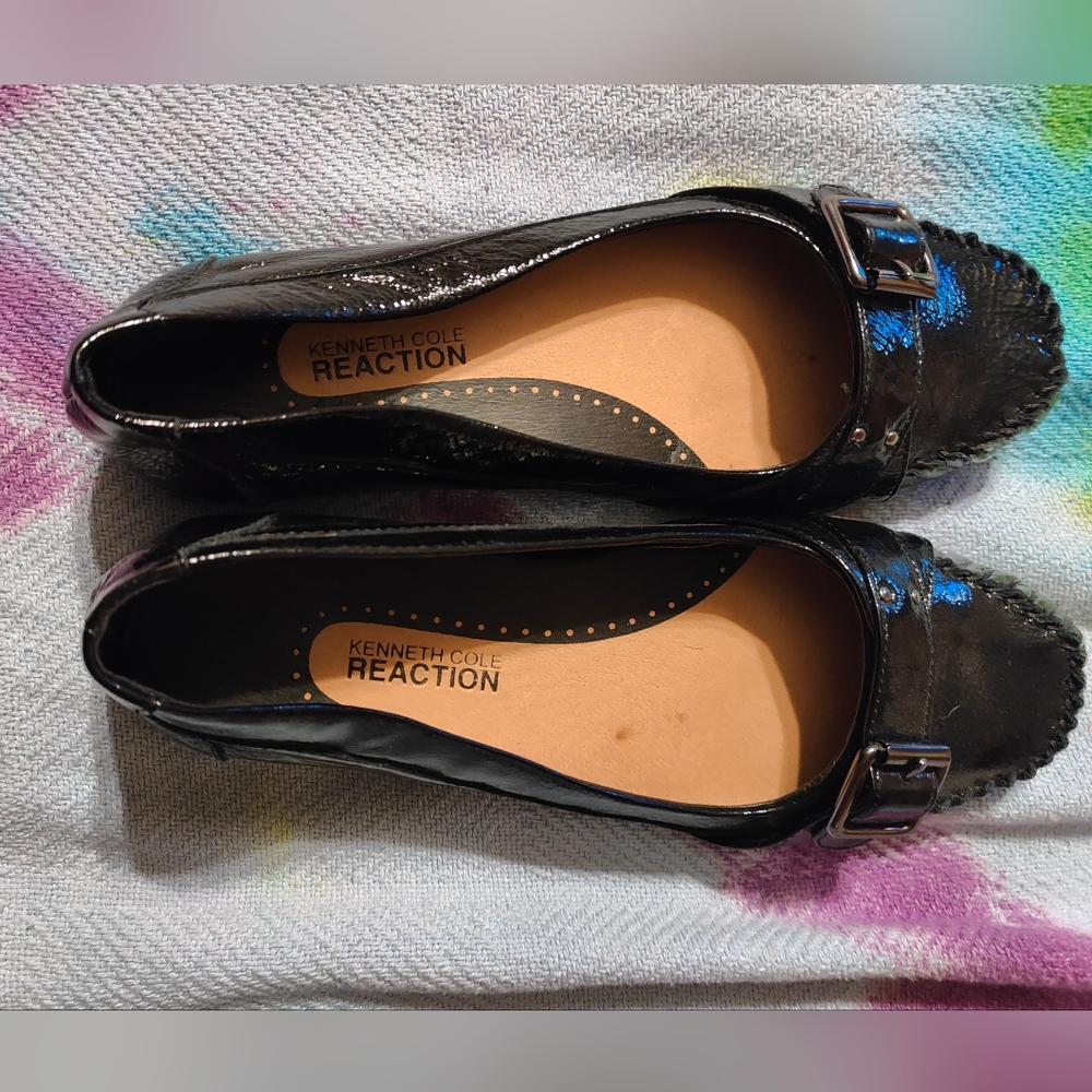 Kenneth Cole reaction shoes size 8
